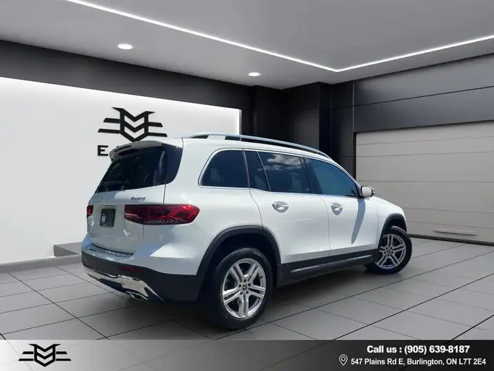 Mercedes-Benz GLB 250 * АВТО КРЕДИТ* ЦЕНА ДО БГ * Сервизна история * , снимка 4 - Автомобили и джипове - 55617596