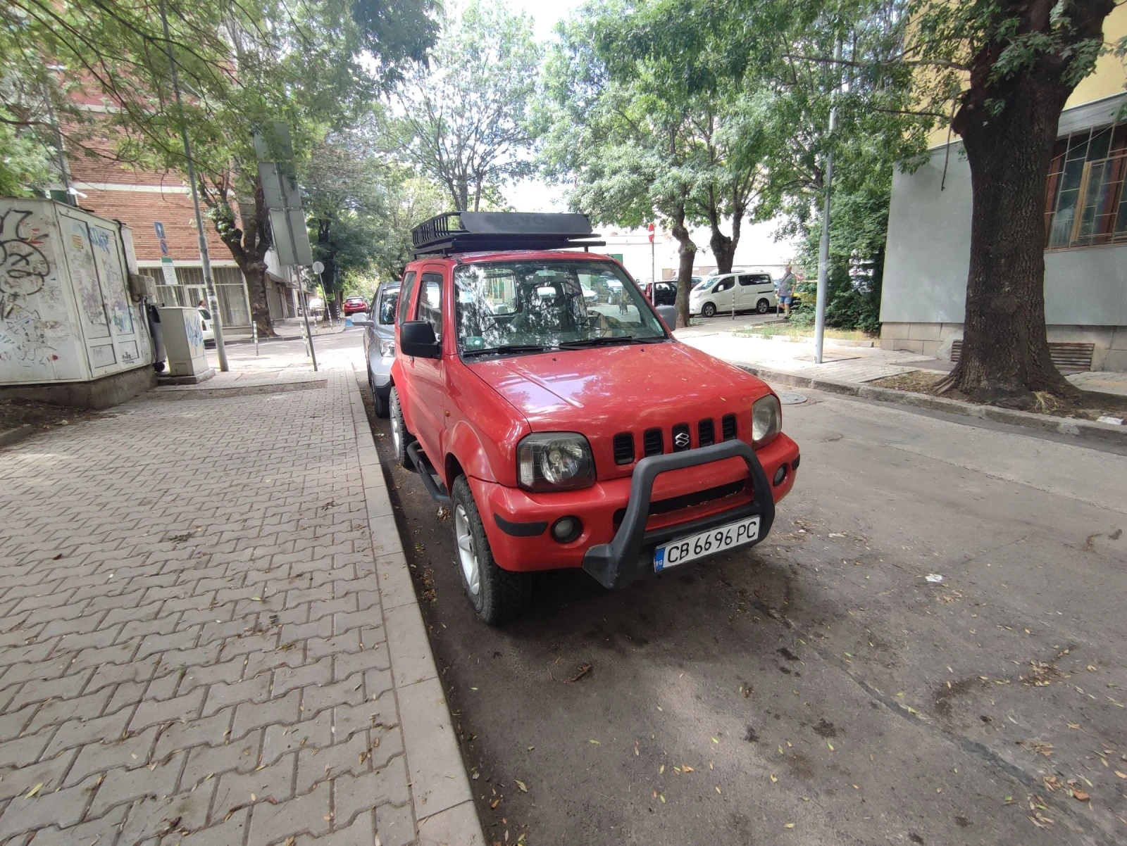 Suzuki Jimny 1.3i - изображение 2