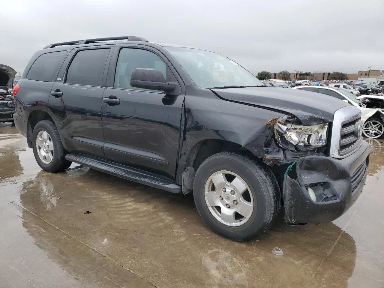 Toyota Sequoia SR5 - изображение 4