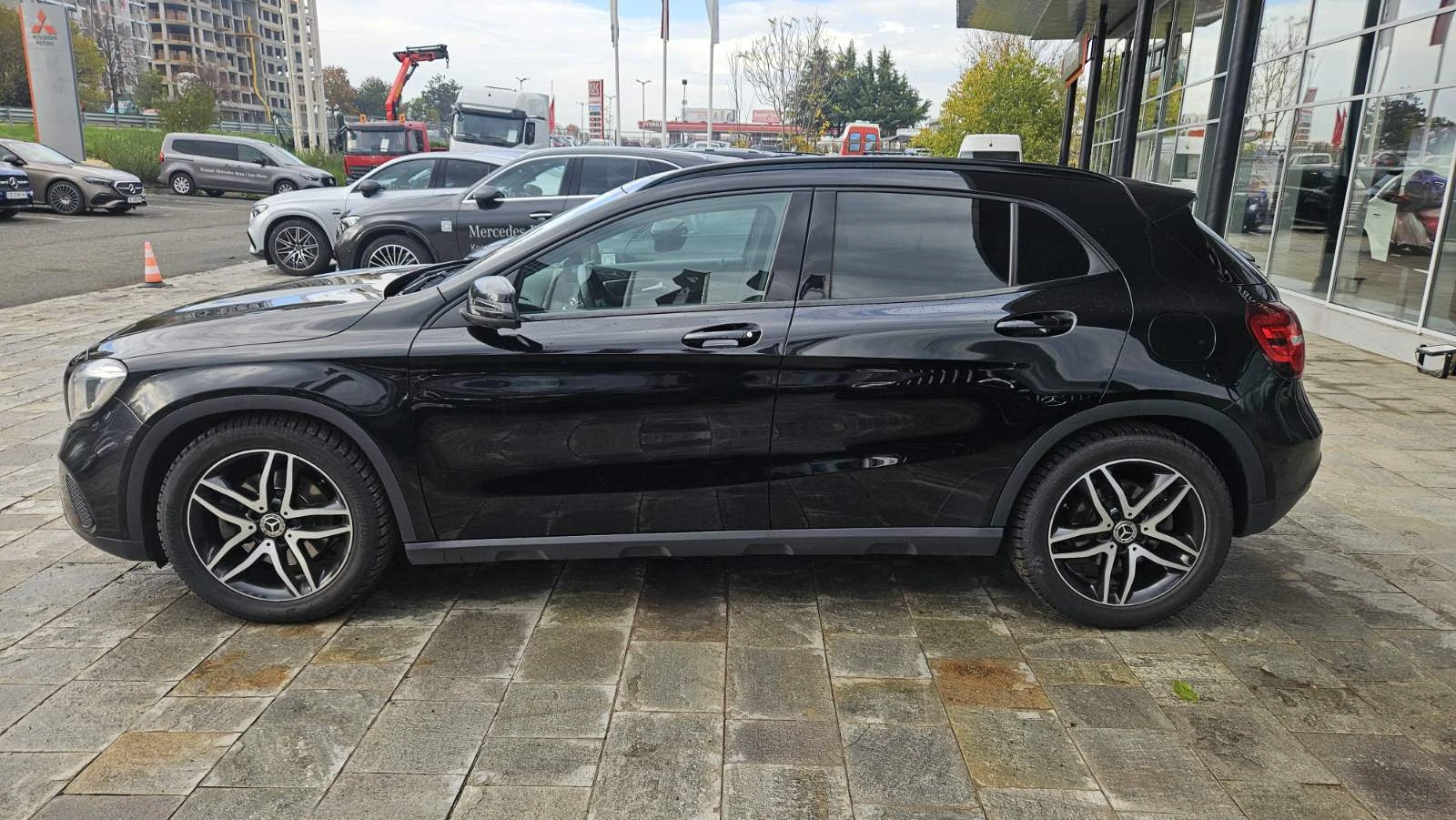 Mercedes-Benz GLA 250 4MATIC - изображение 4