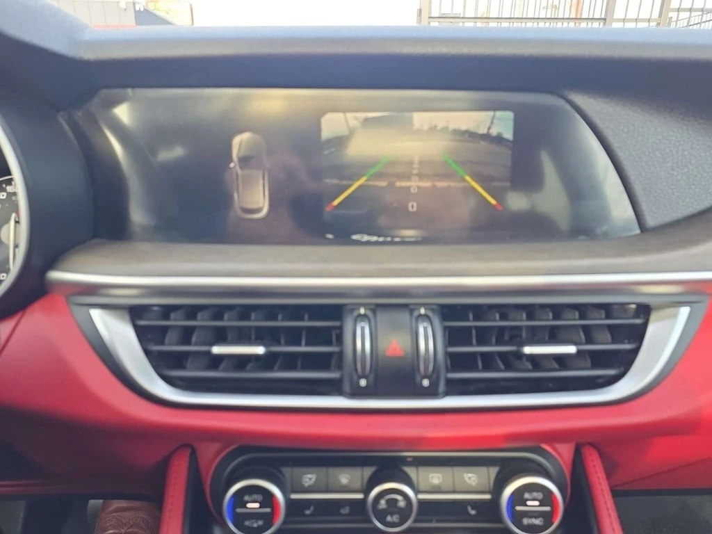 Alfa Romeo Stelvio * TI Q4 * CARFAX * ���� �� �� | Mobile.bg � ����������� 11