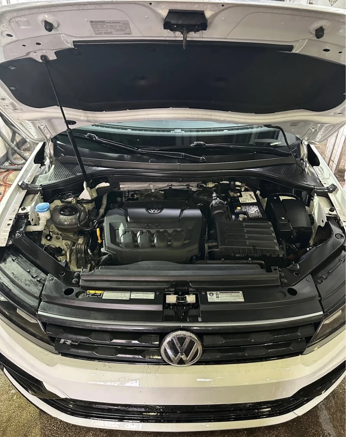 VW Tiguan R LINE * KEYLESS * LANE ASSIST * BLIND SPOT *  | Mobile.bg � ����������� 7