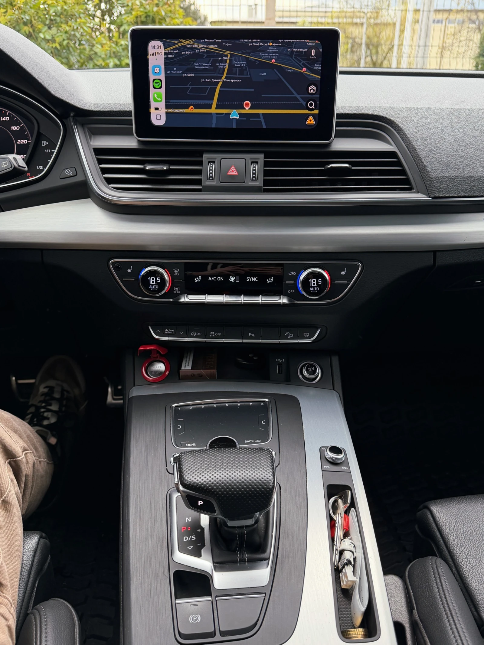 Audi Q5 45 TFSI Quattro S tronic, снимка 14 - Автомобили и джипове - 54237637