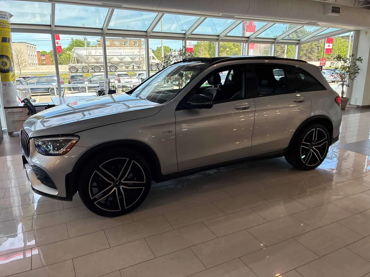 Mercedes-Benz GLC 43 AMG | DISTRONIC | 360 | ПАНОРАМА | , снимка 2 - Автомобили и джипове - 54704421