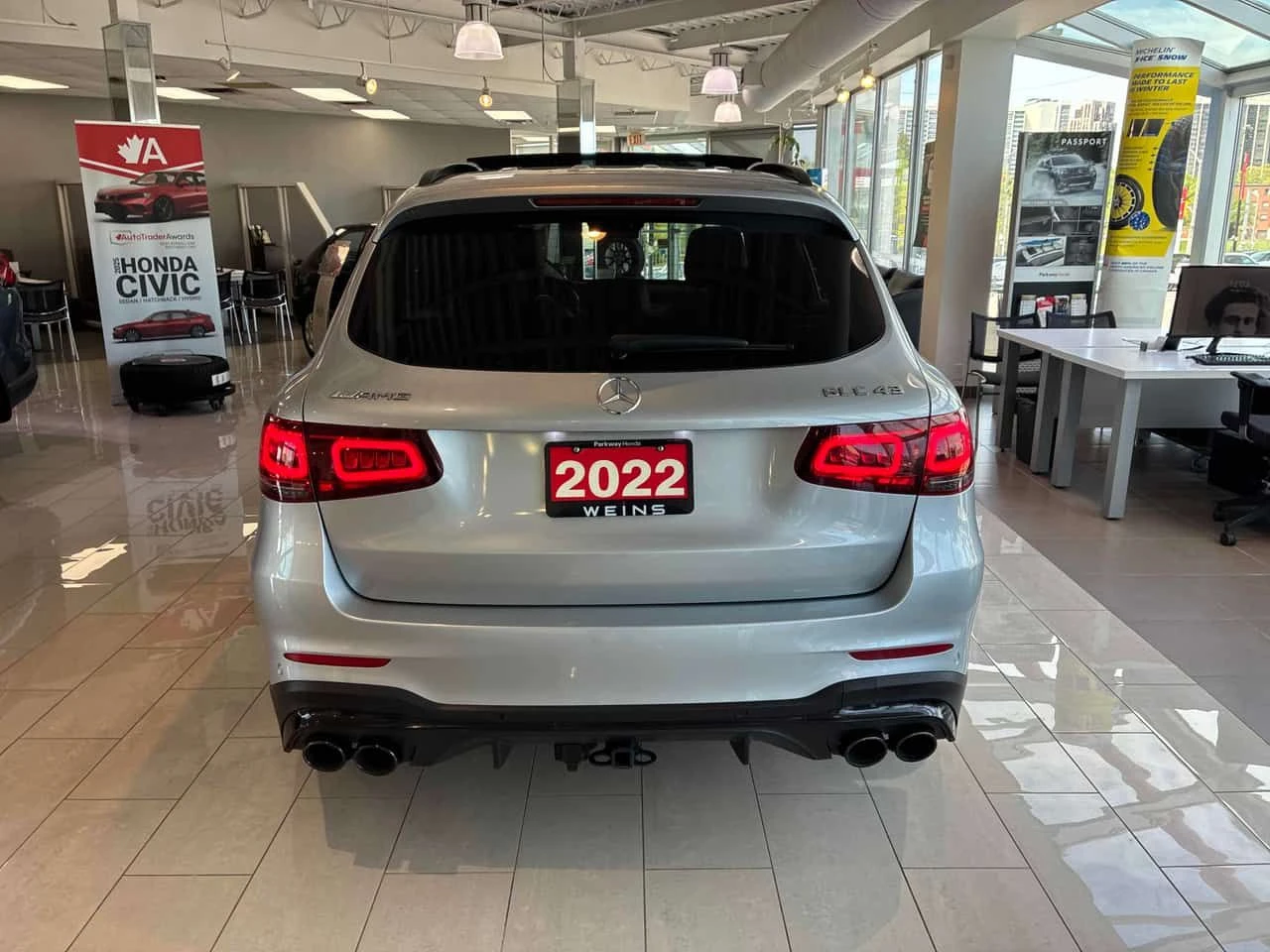 Mercedes-Benz GLC 43 AMG | DISTRONIC | 360 | ПАНОРАМА | , снимка 4 - Автомобили и джипове - 54704421