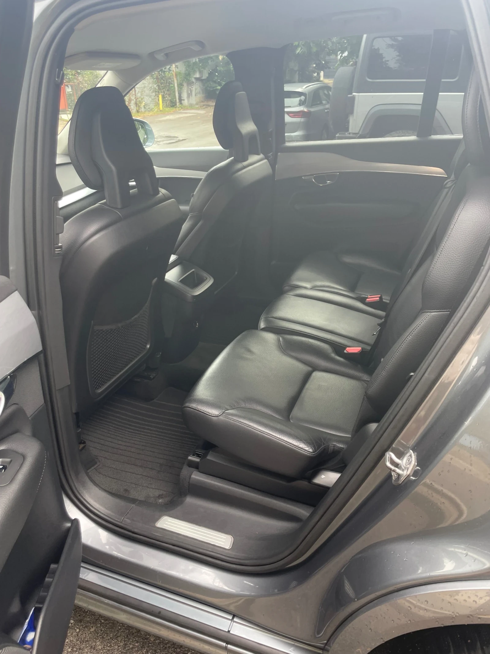 Volvo Xc90, снимка 11 - Автомобили и джипове - 55456663
