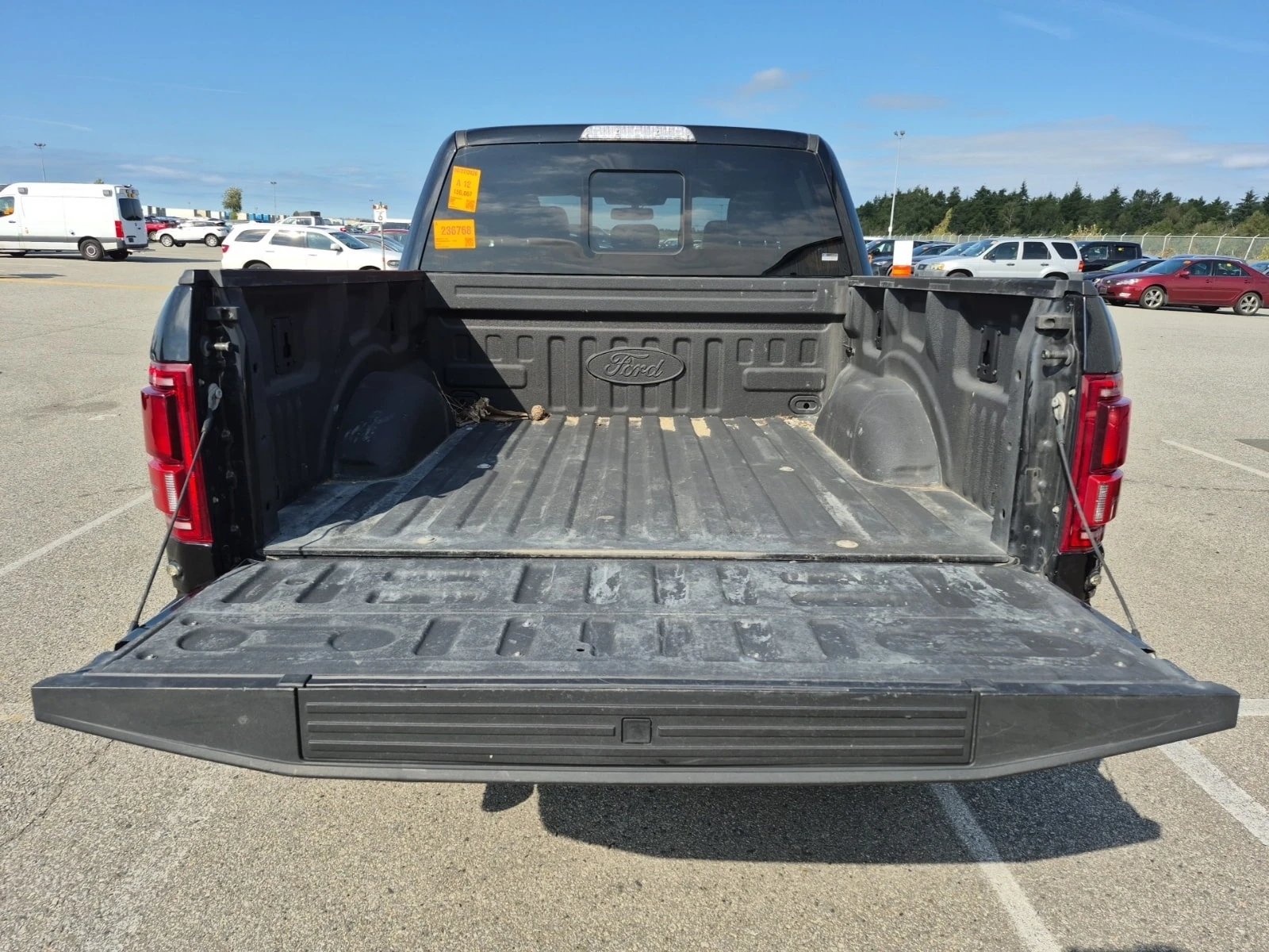 Ford F150 RAPTOR| ОБДУХ| ПАНО| 360| 2 КЛЮЧА| , снимка 13 - Автомобили и джипове - 56068663