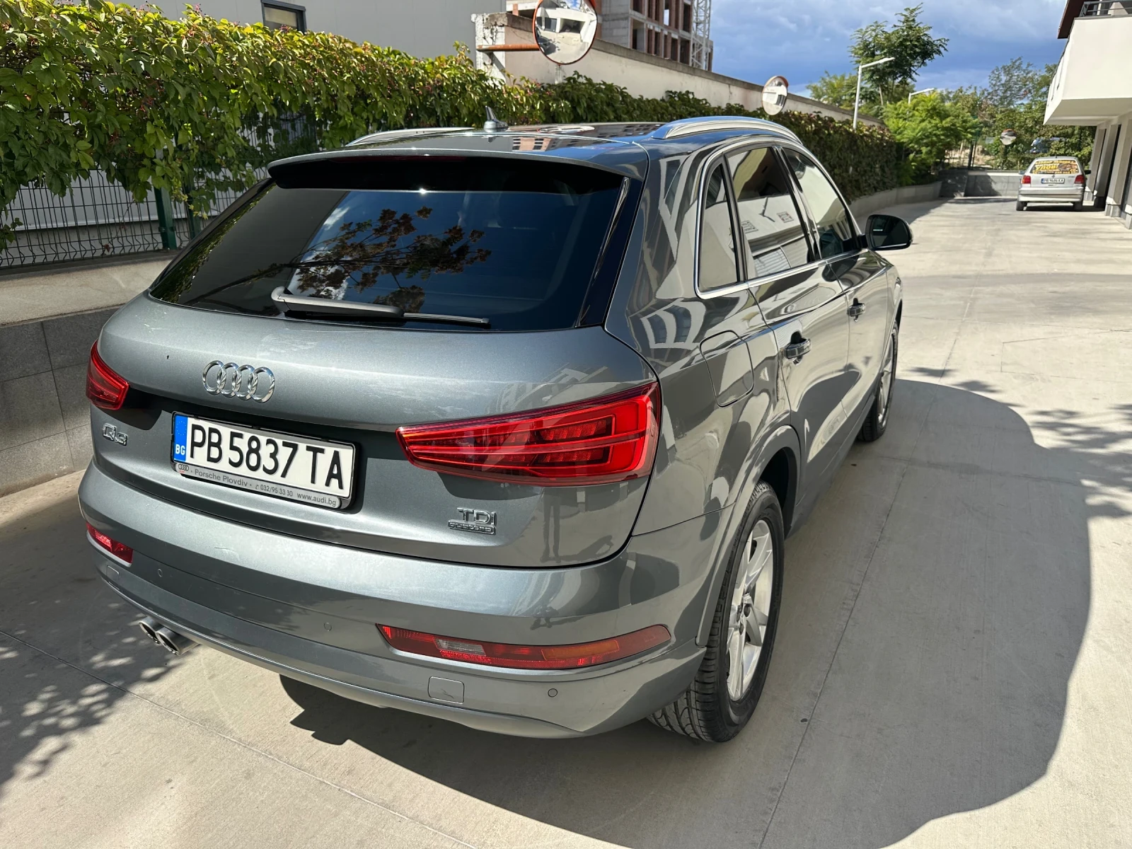 Audi Q3, снимка 4 - Автомобили и джипове - 56245507