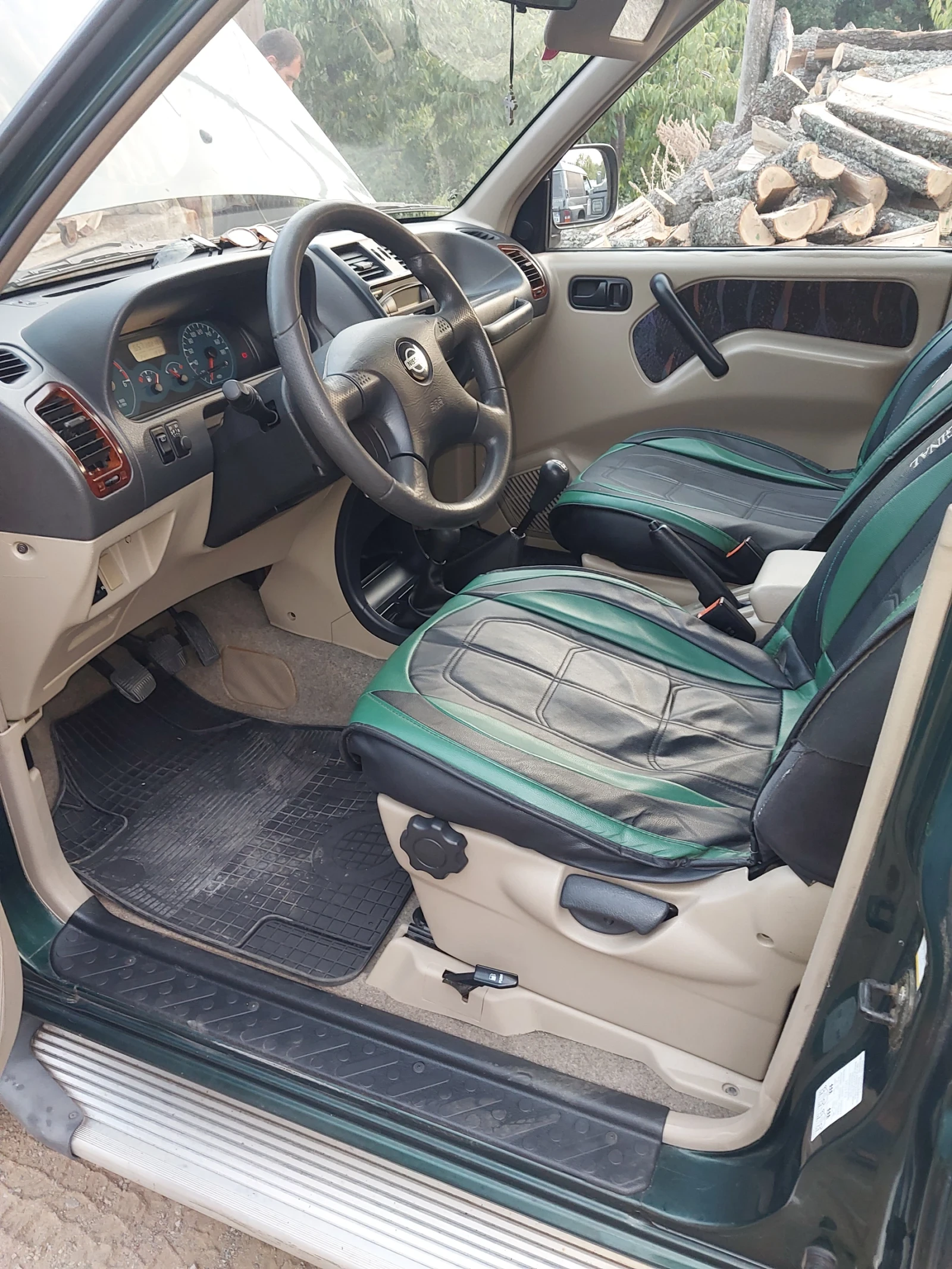 Nissan Terrano   2.7 тди, снимка 9 - Автомобили и джипове - 56404203