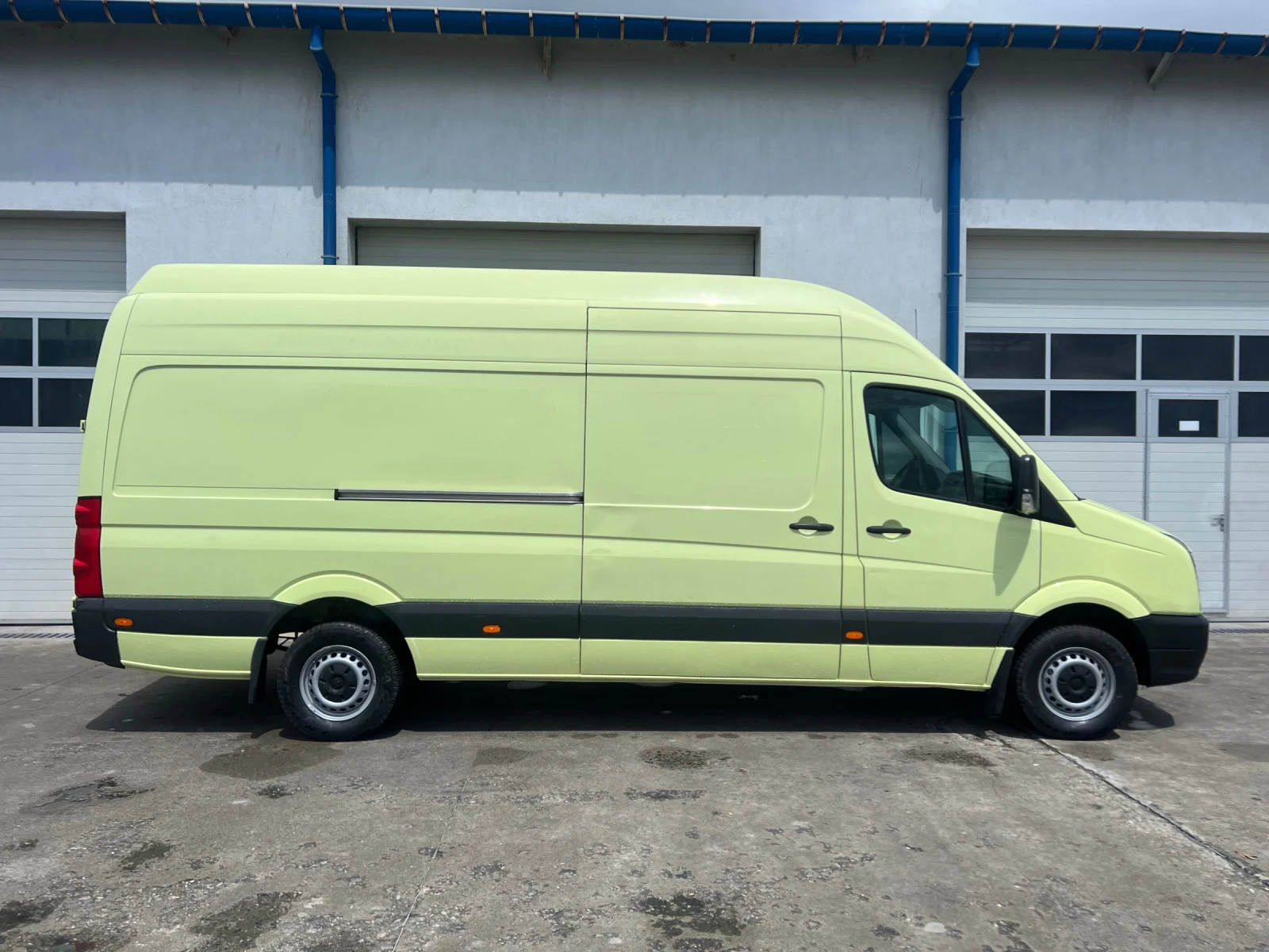 VW Crafter МАКСИ С НАДСТРОЙКА / Климатроник  - изображение 8