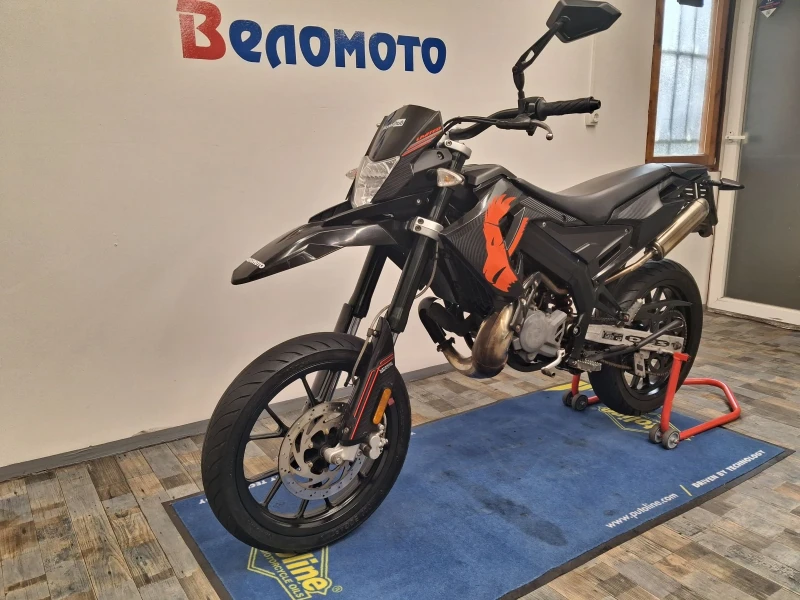 Derbi Senda DRD X-Treme SM 49cc.Limited!!!, снимка 5 - Мотоциклети и мототехника - 52502561