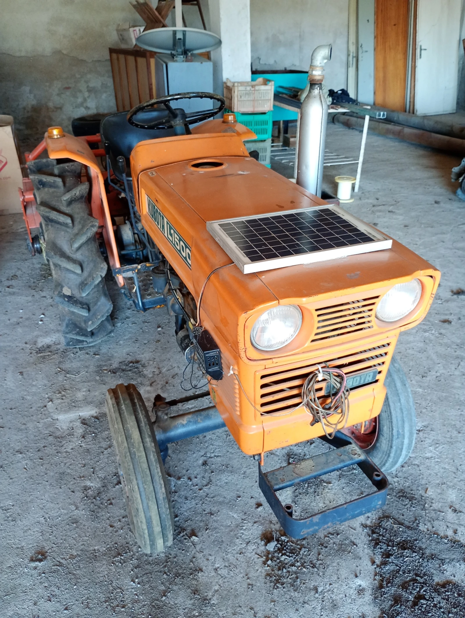 Трактор Kubota 1500 - изображение 2