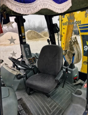 Багер Komatsu WB93R-5, 2007 ПЕРФЕКТЕН, снимка 7