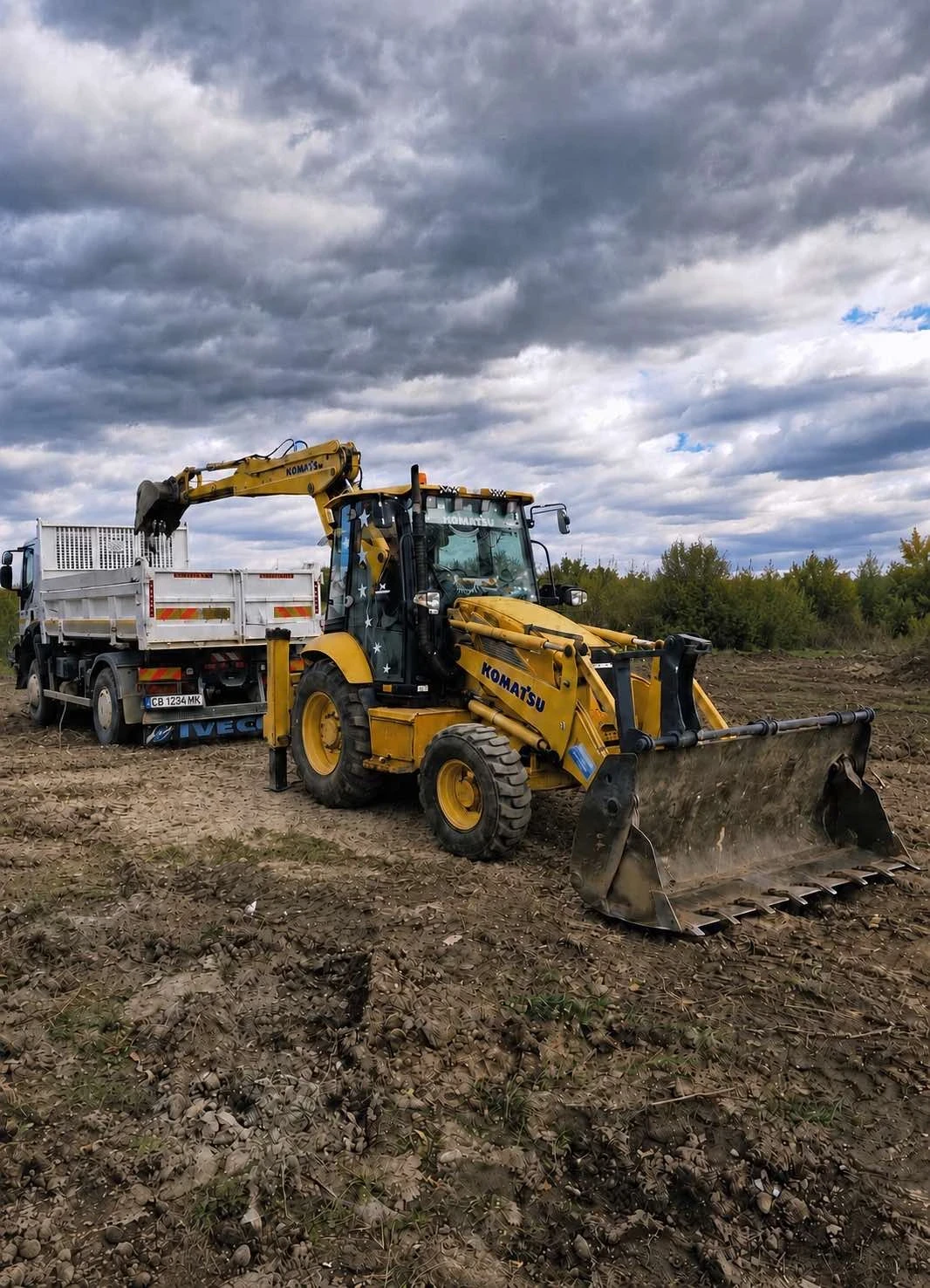 Багер Komatsu WB93R-5, 2007 ПЕРФЕКТЕН