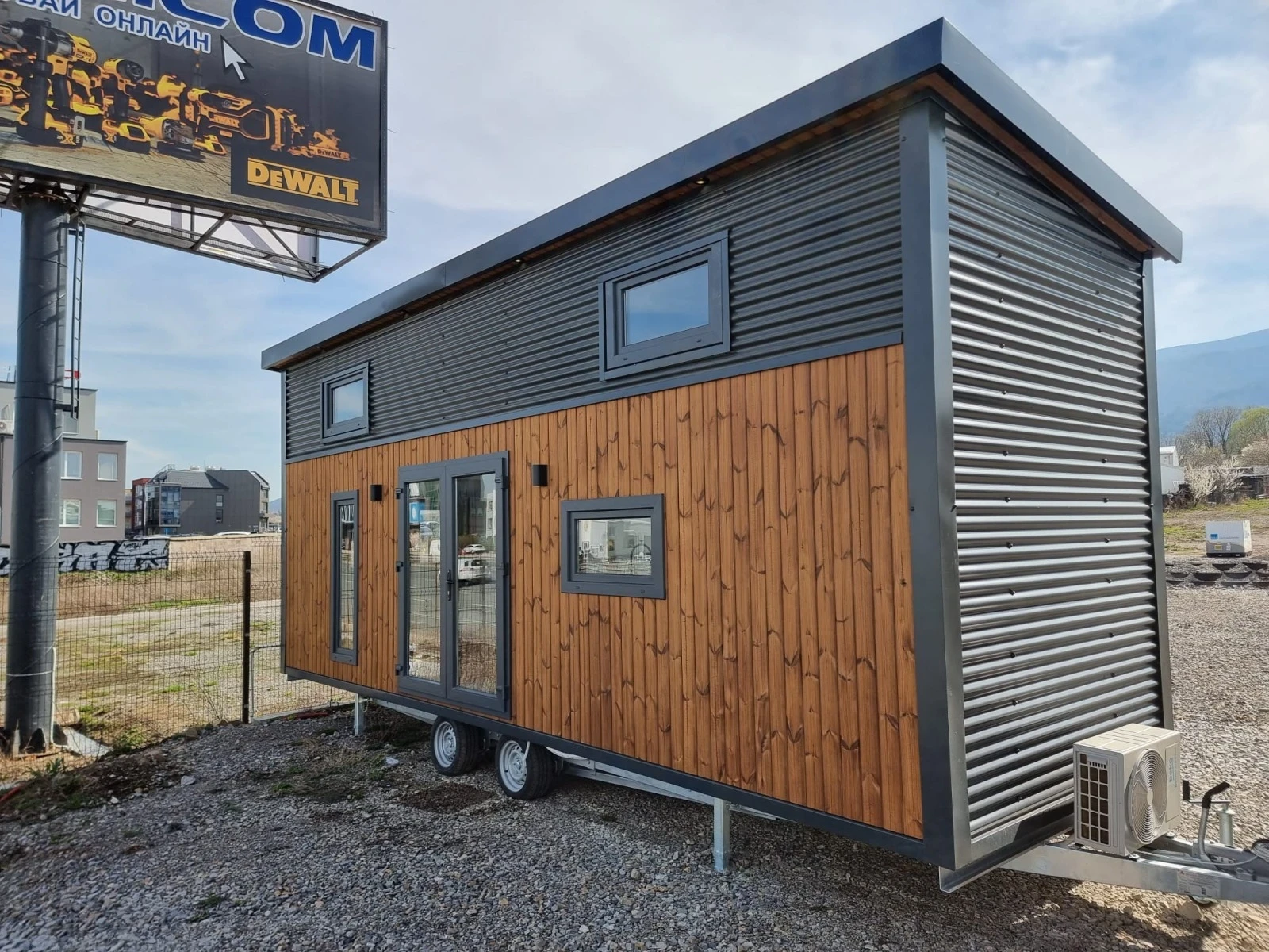 Каравана Други ноември 2025 - изображение 2