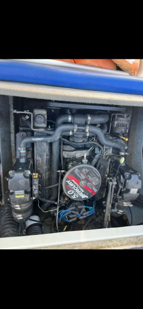 Моторна яхта Bayliner undefined | Auto.bg — изображение 4