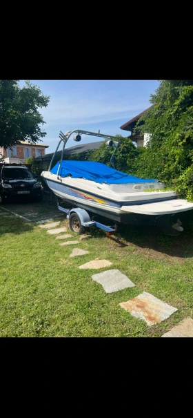 Моторна яхта Bayliner undefined | Auto.bg — изображение 7