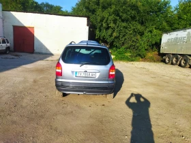 Opel Zafira 1.6 газ-бензим-метан, снимка 9