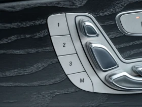 Mercedes-Benz E 300 * CARPLAY | MEMORY SEATS | ALLOYS | LOADED!!! * , снимка 15