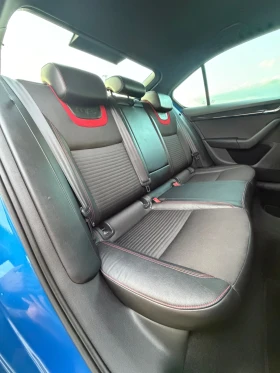 Skoda Octavia 2.0D| 184HP| DSG| VRS| CARBON| TOP| ЛИЗИНГ, снимка 9
