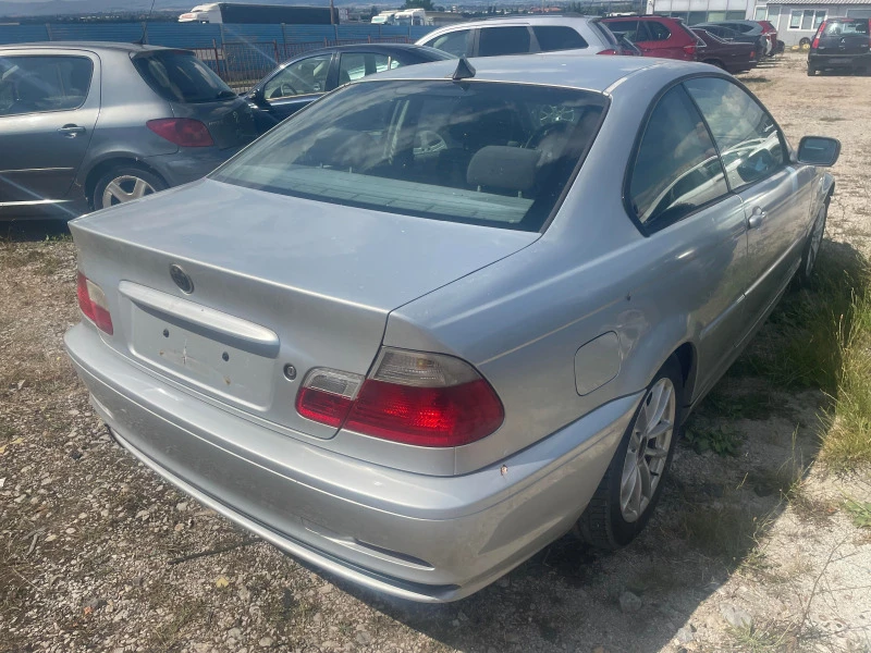 BMW 318 i НА ЧАСТИ, снимка 5 - Автомобили и джипове - 46504203