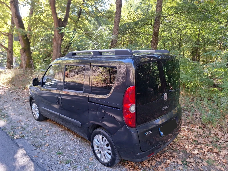 Fiat Doblo 1.4T 6ск. Климатик Автопилот 2 пл.вр., снимка 4 - Автомобили и джипове - 47423828