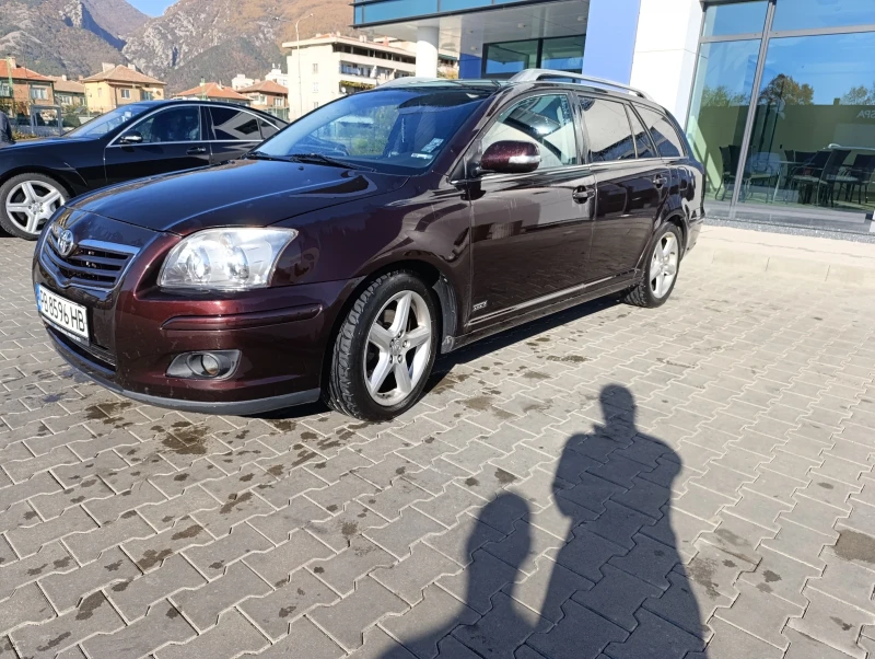 Toyota Avensis, снимка 10 - Автомобили и джипове - 47988512