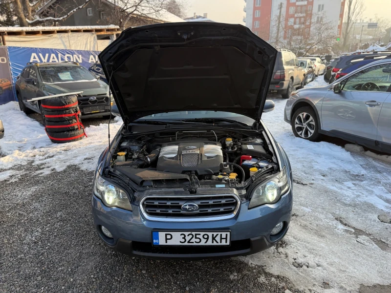 Subaru Outback 3.0 EXECUTIVE, снимка 14 - Автомобили и джипове - 48721289