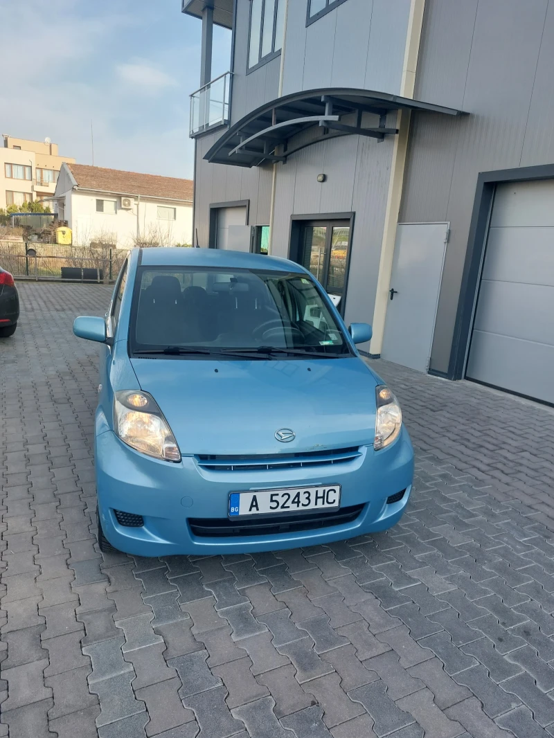 Daihatsu Sirion 1.0, снимка 1 - Автомобили и джипове - 49488536