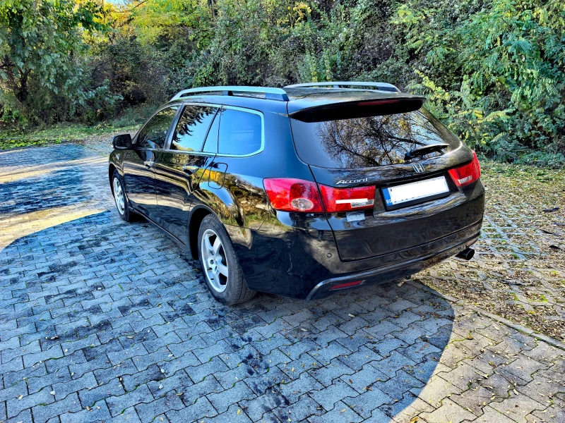 Honda Accord, снимка 5 - Автомобили и джипове - 52226224