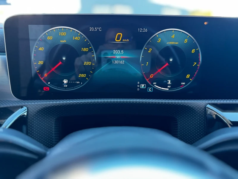 Mercedes-Benz CLA 220 AMG line, снимка 7 - Автомобили и джипове - 52657292