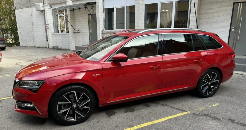Skoda Superb Laurin & Klement 4x4 Гаранция до 2029, снимка 2 - Автомобили и джипове - 52303586