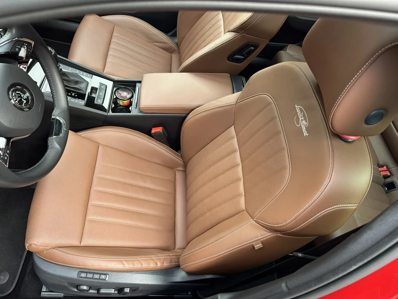 Skoda Superb Laurin & Klement 4x4 Гаранция до 2029, снимка 5 - Автомобили и джипове - 52303586