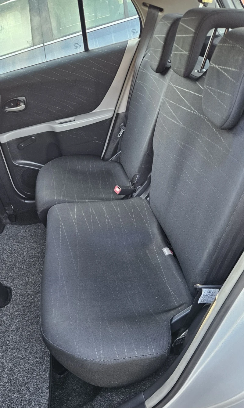 Toyota Yaris 1.4 D4D, снимка 17 - Автомобили и джипове - 52638479