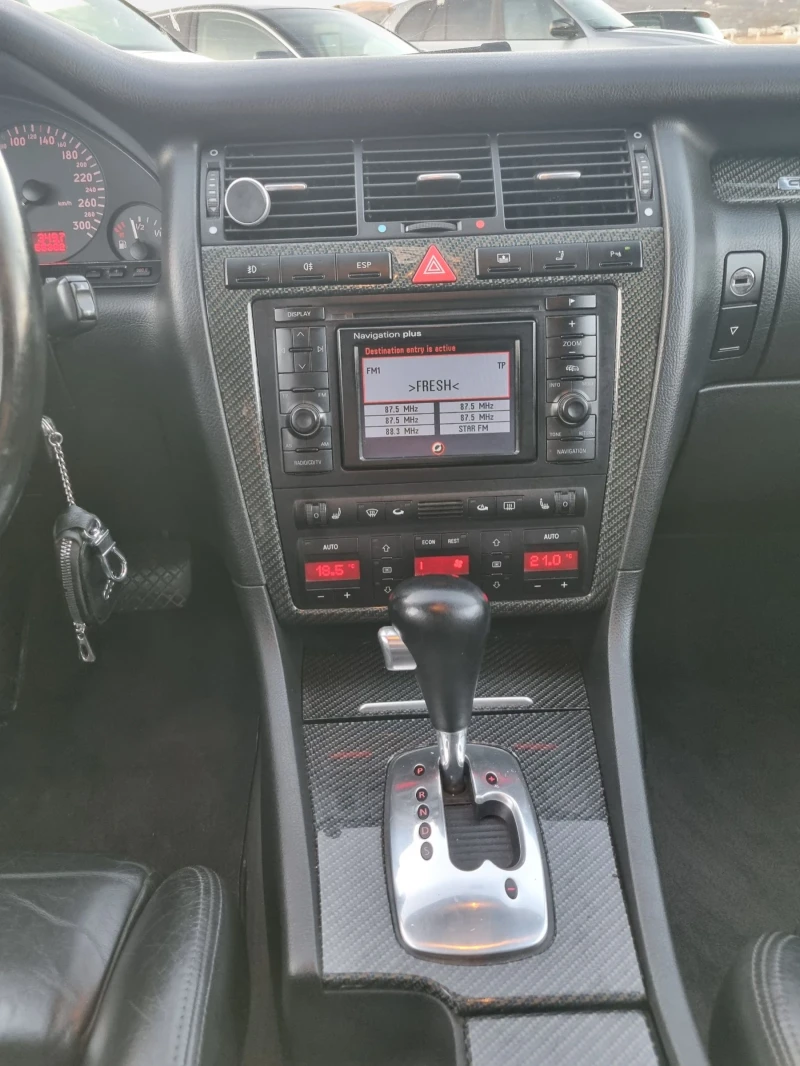 Audi S8 4.2i 360коня s8 Топ топ, снимка 14 - Автомобили и джипове - 52892390