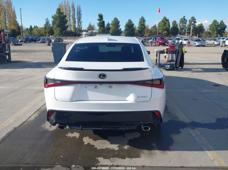 Lexus IS 350 * F SPORT * CARFAX * БЕЗ ПЪРВОНАЧАЛНА ВНОСКА, снимка 16 - Автомобили и джипове - 52968815