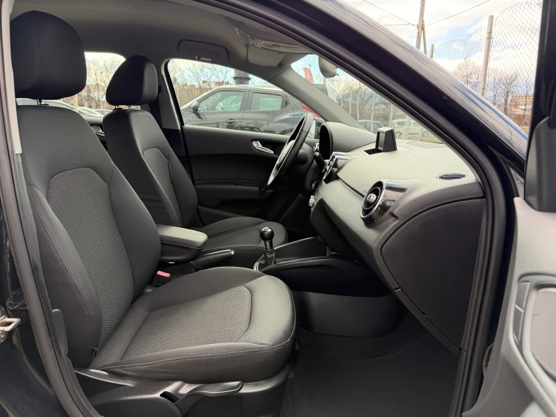 Audi A1 Sportback 1.2TFSI S-Line Euro5B, снимка 9 - Автомобили и джипове - 53525651