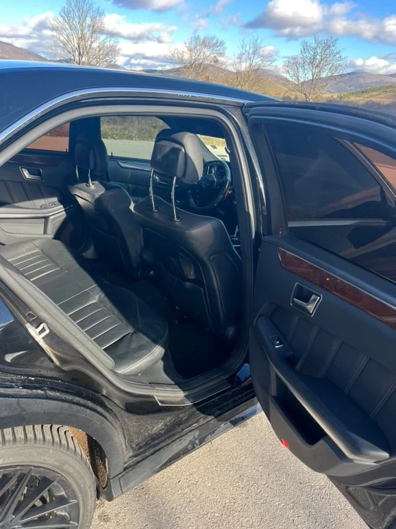 Mercedes-Benz E 500 E 500 V8 BITURBO 4MATIC, снимка 12 - Автомобили и джипове - 52618541