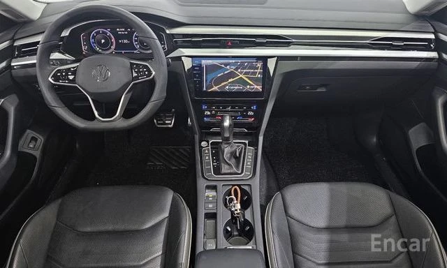 VW Arteon 2.0 TDI Prestige на 29770км | Цена с всичко до БГ, снимка 5 - Автомобили и джипове - 54379744