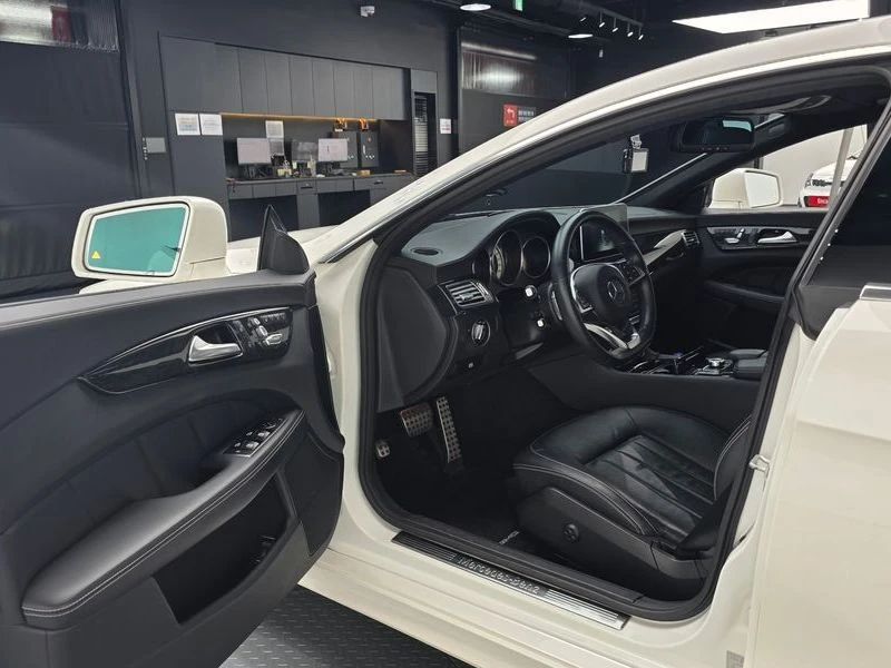 Mercedes-Benz CLS CLS400| 333к.с., снимка 10 - Автомобили и джипове - 56210991