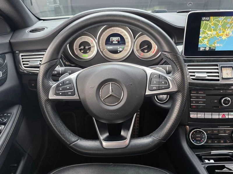 Mercedes-Benz CLS CLS400| 333к.с., снимка 13 - Автомобили и джипове - 56210991