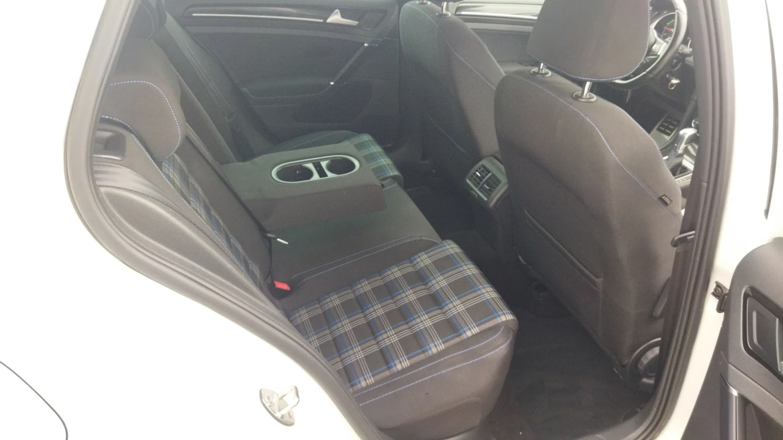 VW Golf 1.4 GTE  | Mobile.bg   11