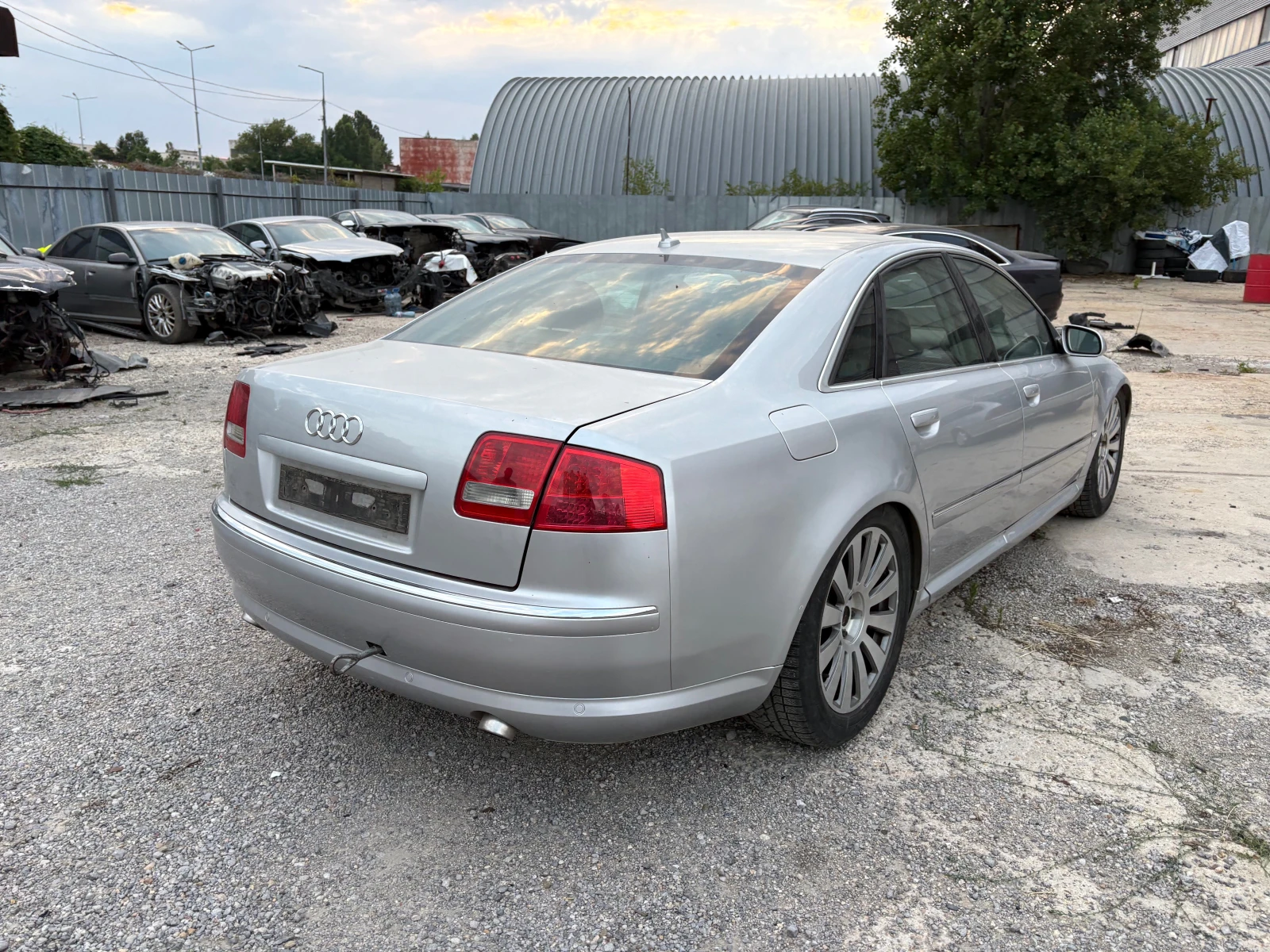Audi A8 3.0tdi КОЖА-НАВИ-топ - изображение 4