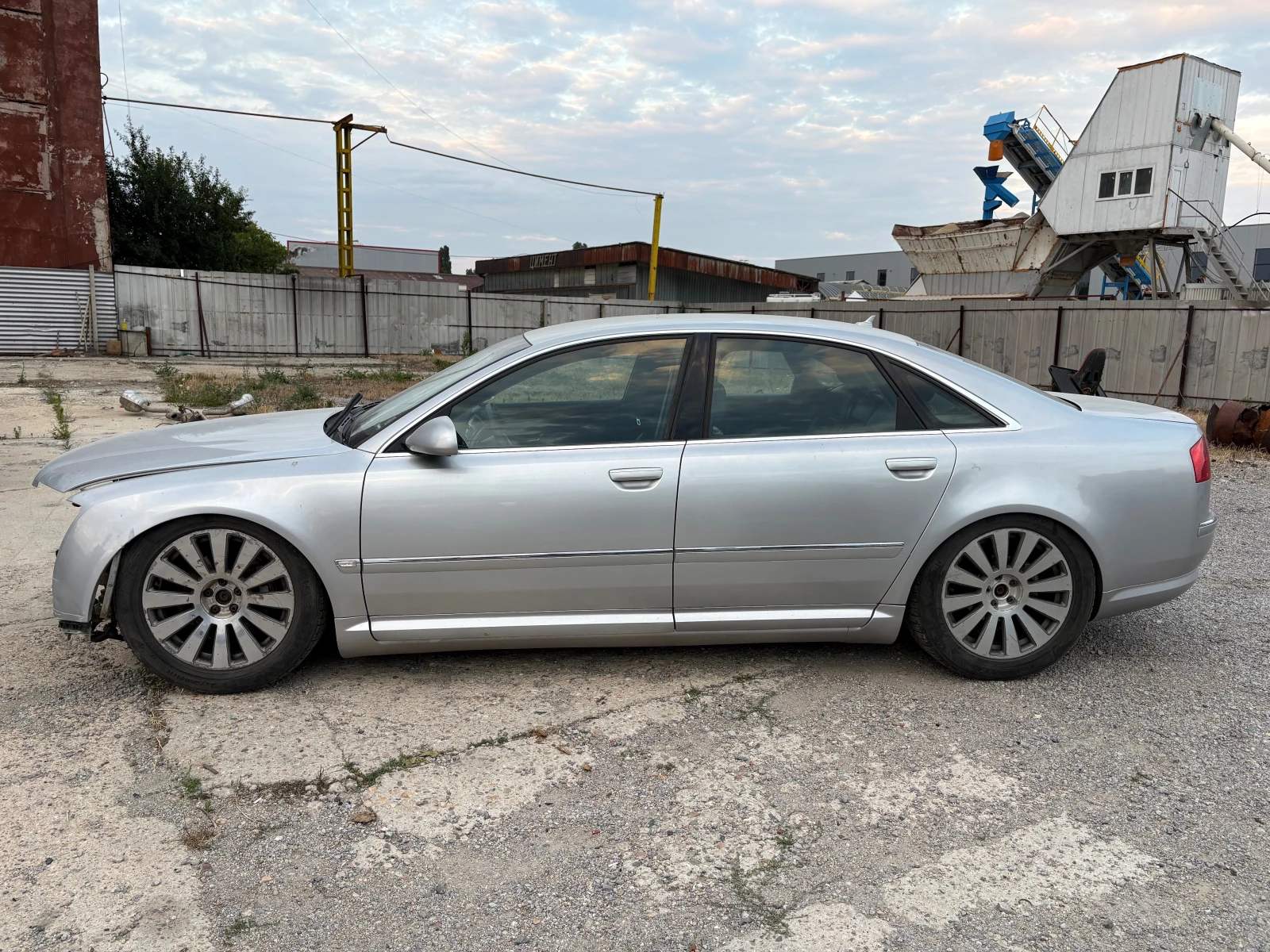 Audi A8 3.0tdi КОЖА-НАВИ-топ - изображение 2