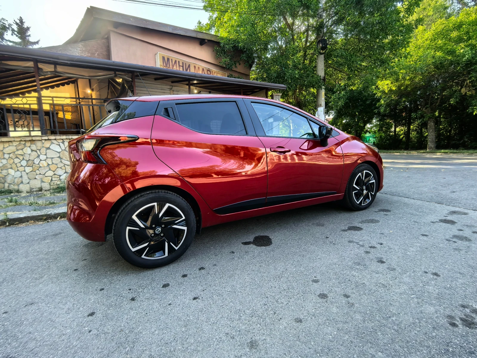 Nissan Micra 1.0 - изображение 2