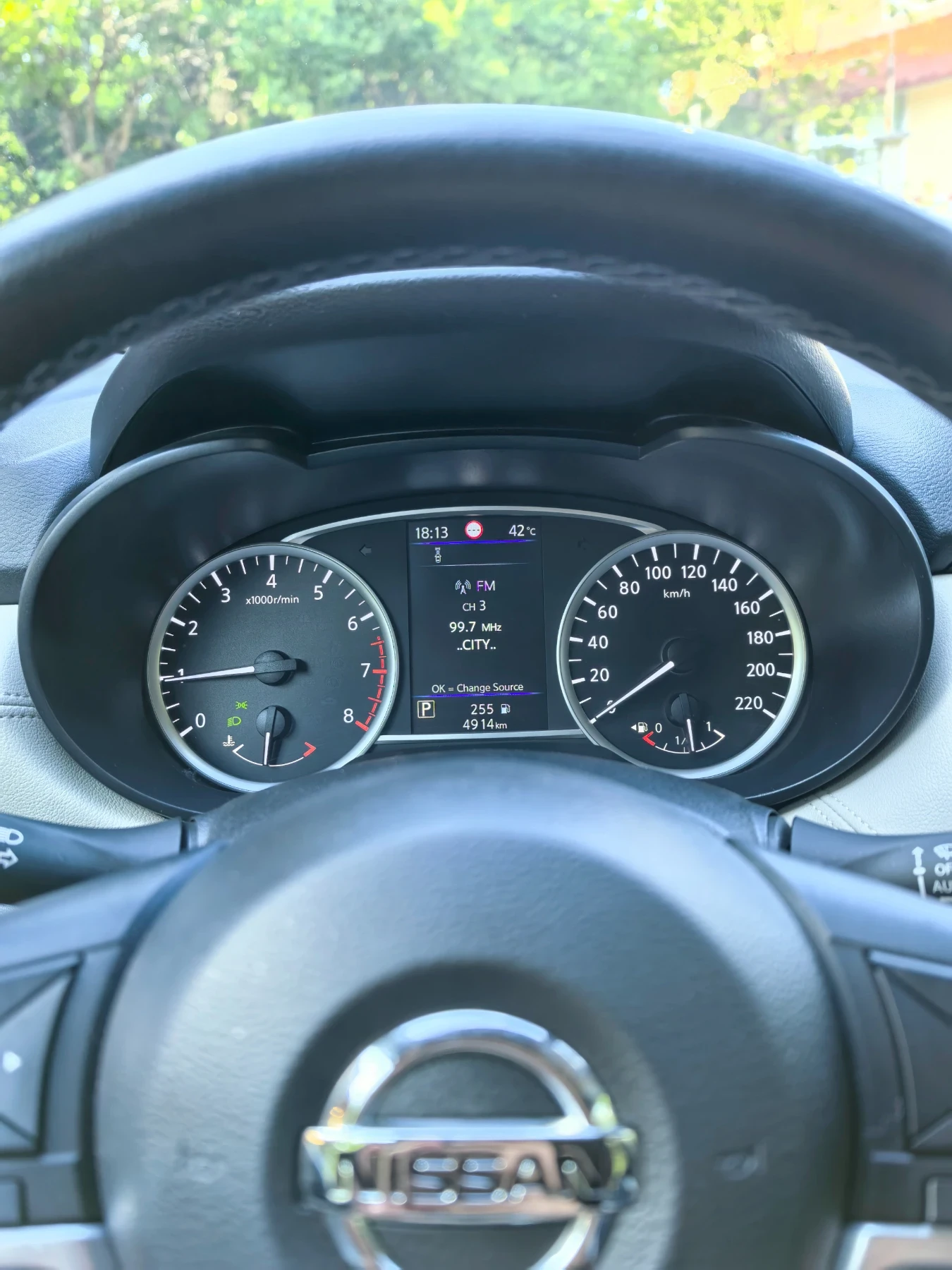 Nissan Micra 1.0 - изображение 10
