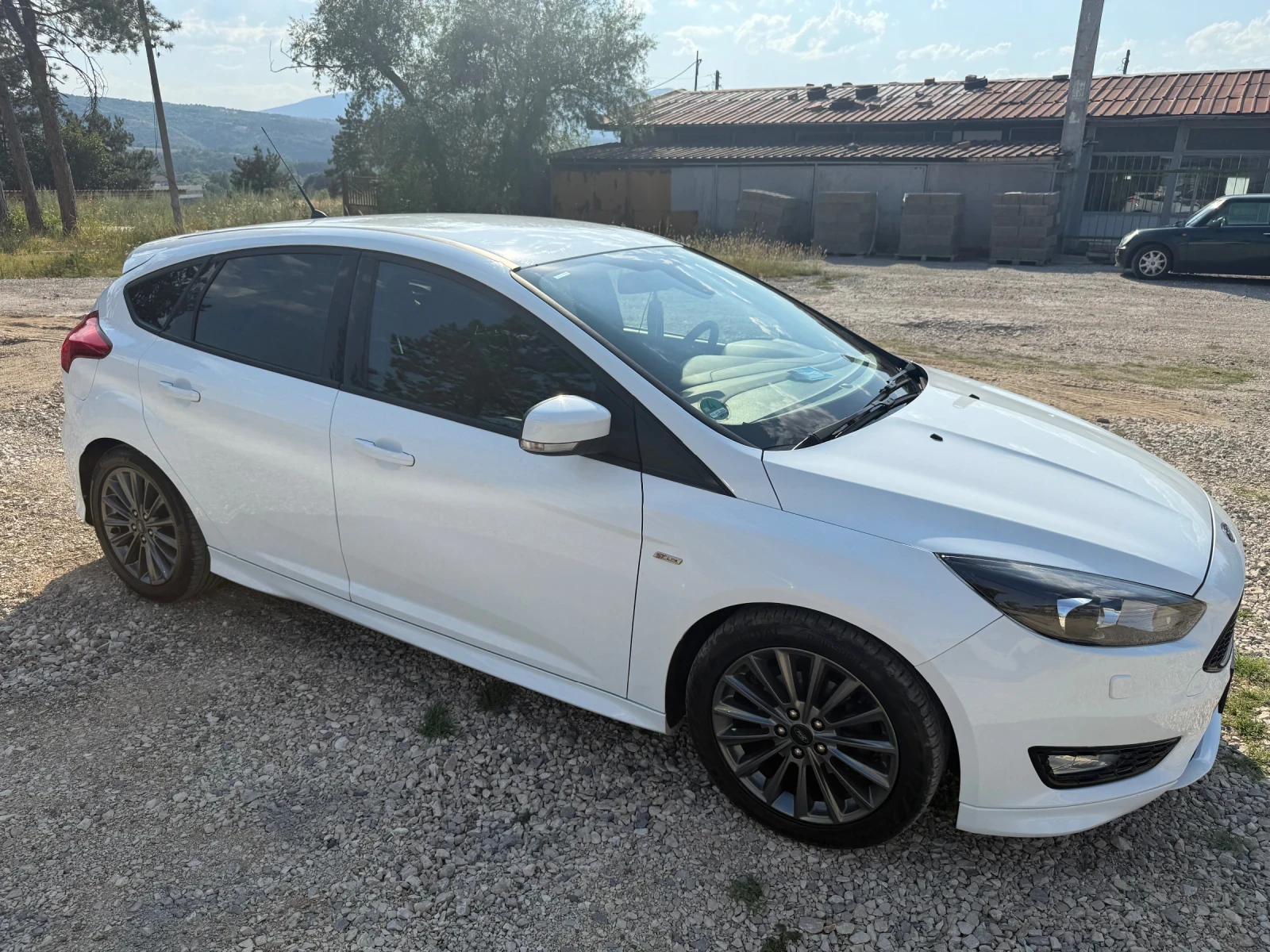 Ford Focus 1.0 ST Line - изображение 3