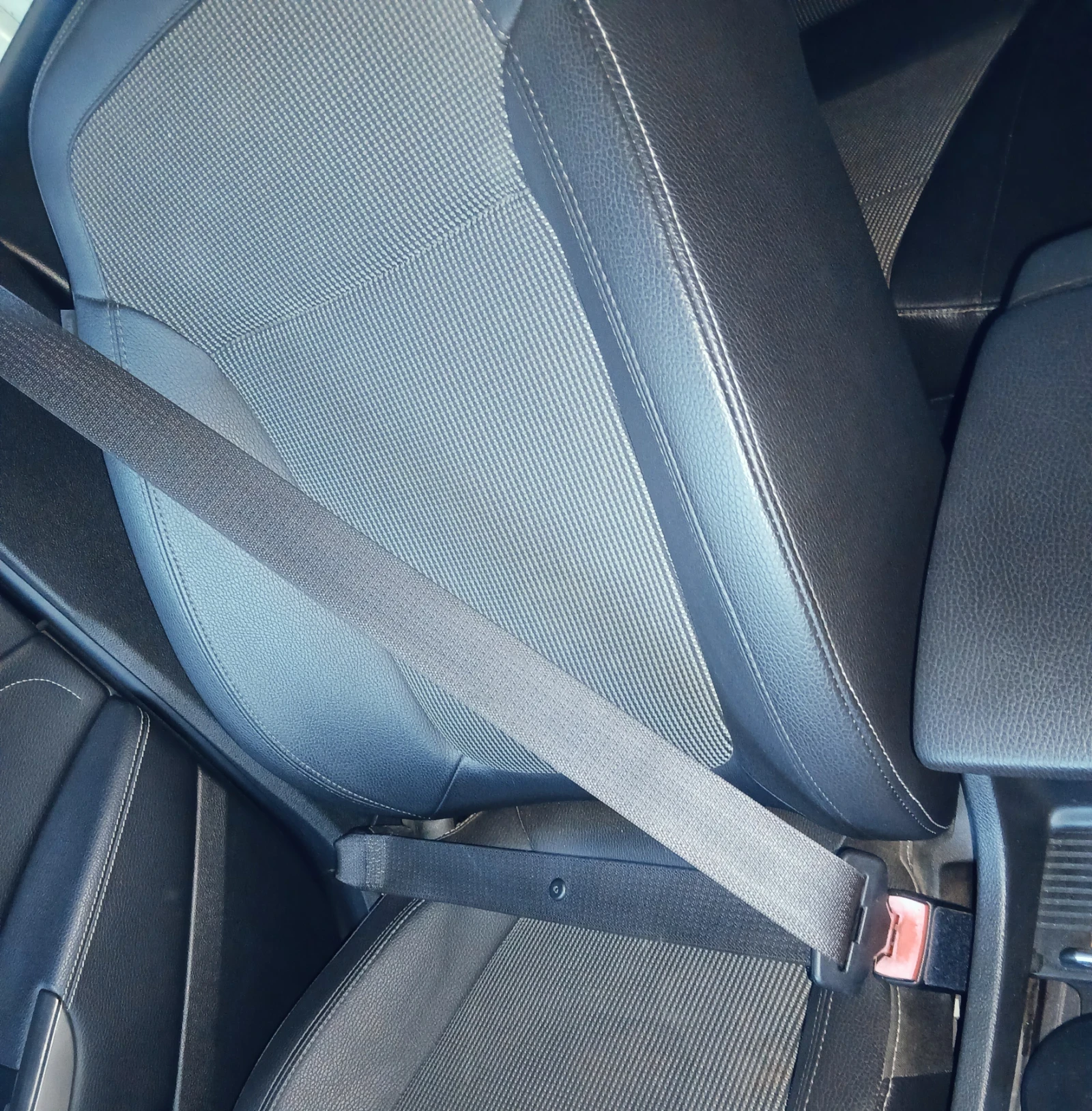 Opel Astra 1.7 дизел - изображение 4