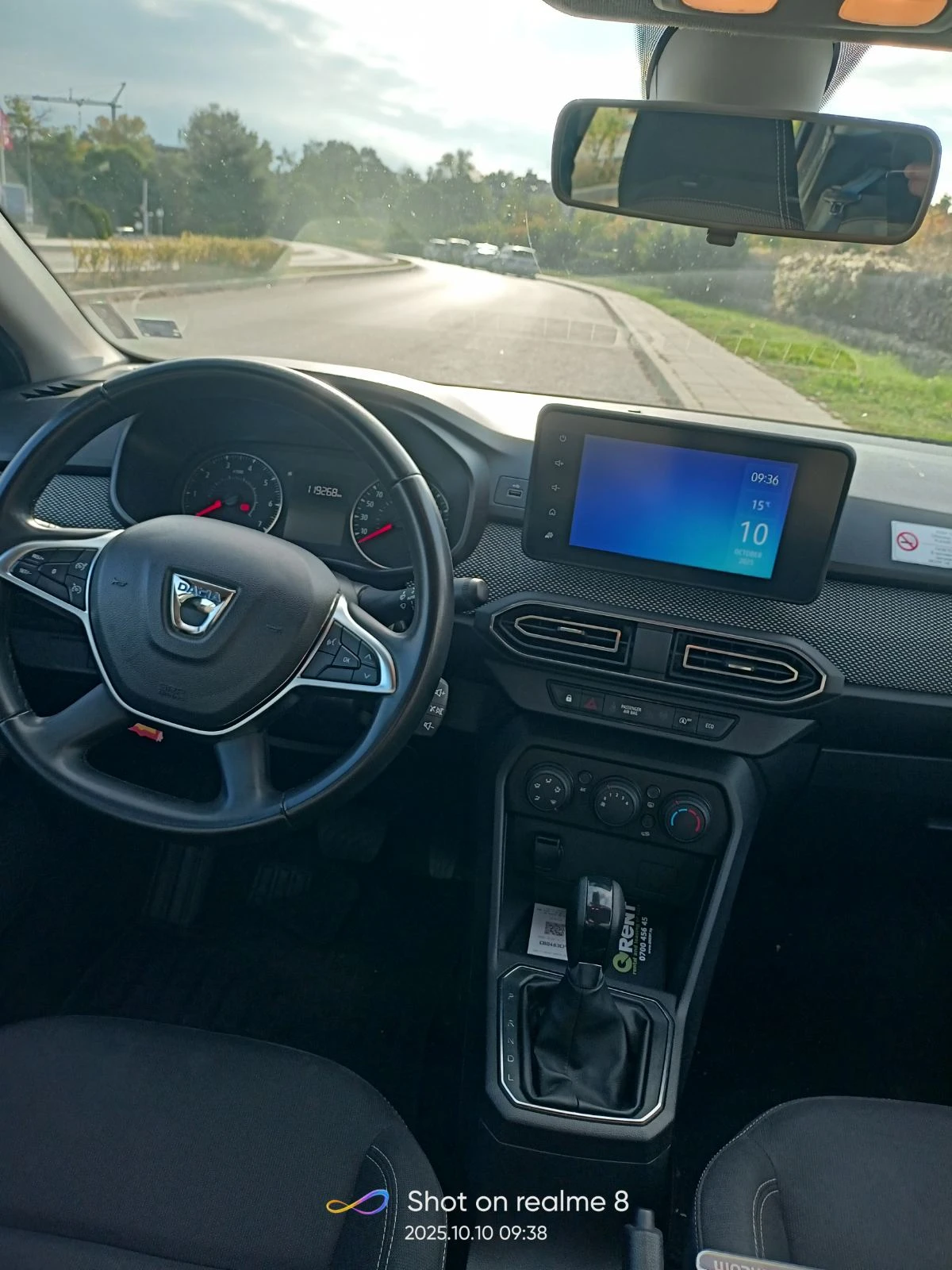 Dacia Logan 1, 0TCe автоматик - изображение 7