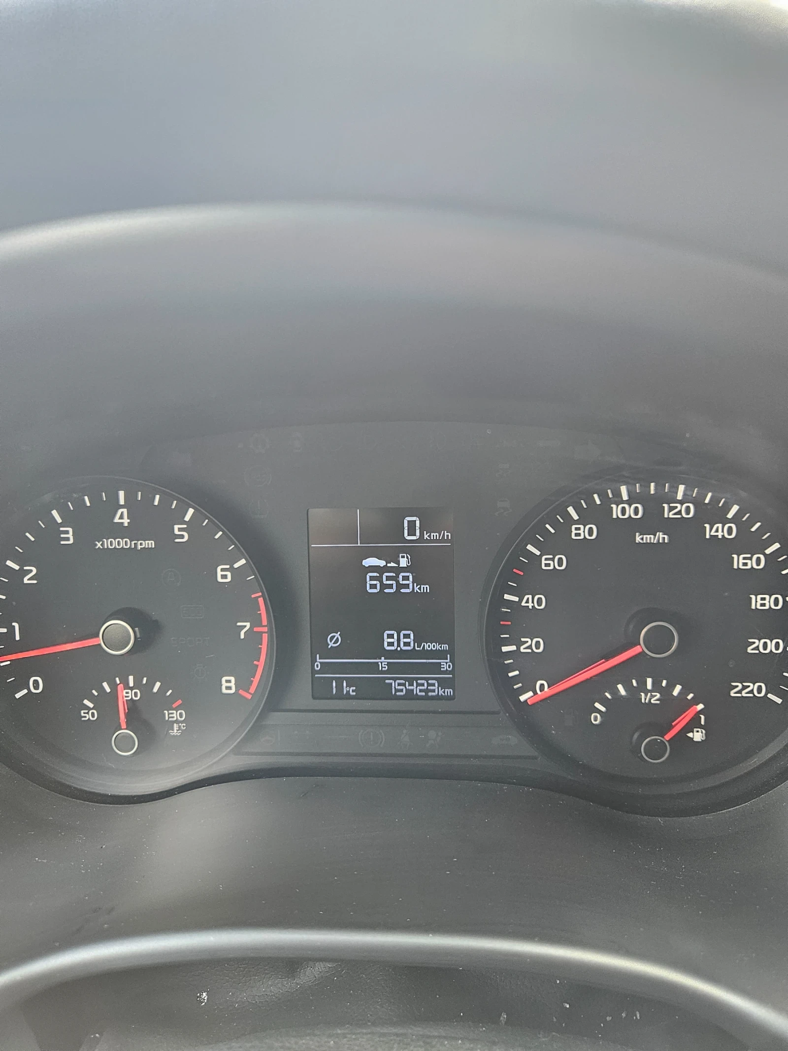 Kia Rio 1.2i /84 к.с. газ-бензин | Mobile.bg — изображение 14